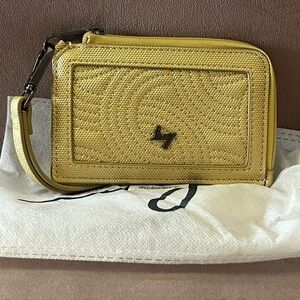 Lug Twirl Matte Luxe VL Wristlet Wallet in Metallic Gold